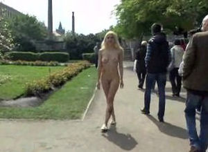 Blondie vanessa bare on public streets