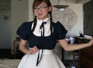 The worst maid in the world ever!